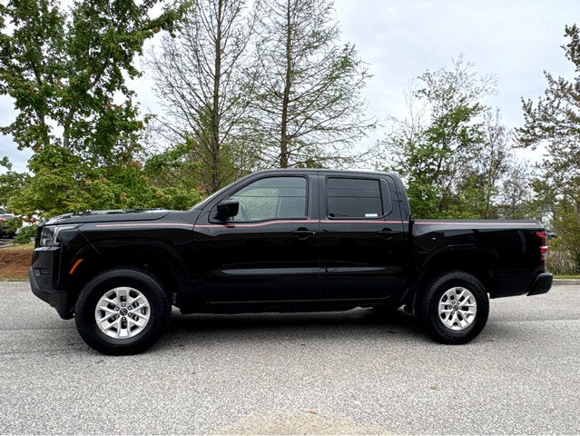 2024 Nissan Frontier SV