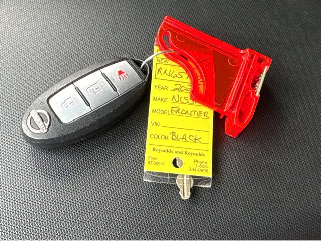 2024 Nissan Frontier SV