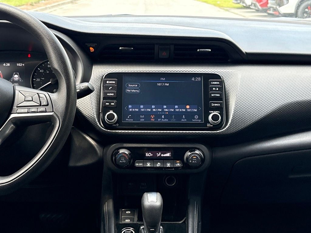 2021 Nissan Kicks SV