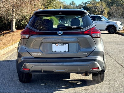 2021 Nissan Kicks SR