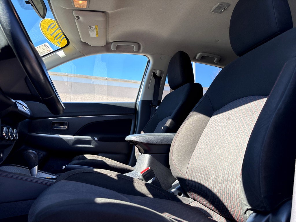 2019 Mitsubishi Outlander Sport SE 2.0