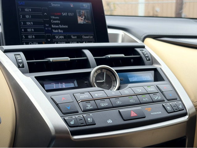 2015 Lexus NX 200t 200t