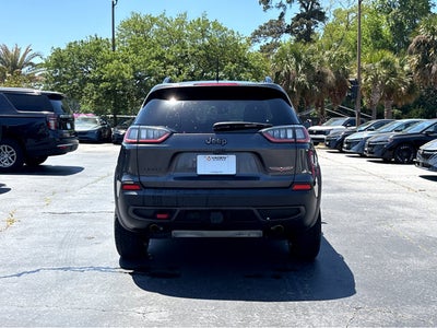 2022 Jeep Cherokee Trailhawk