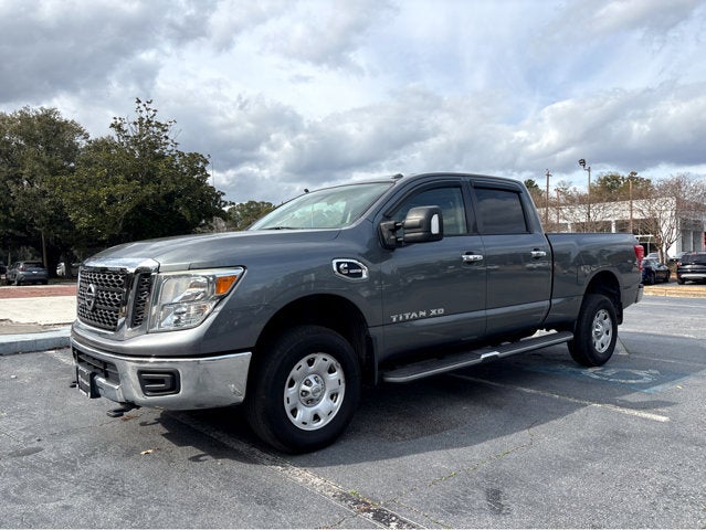 2017 Nissan Titan XD SV