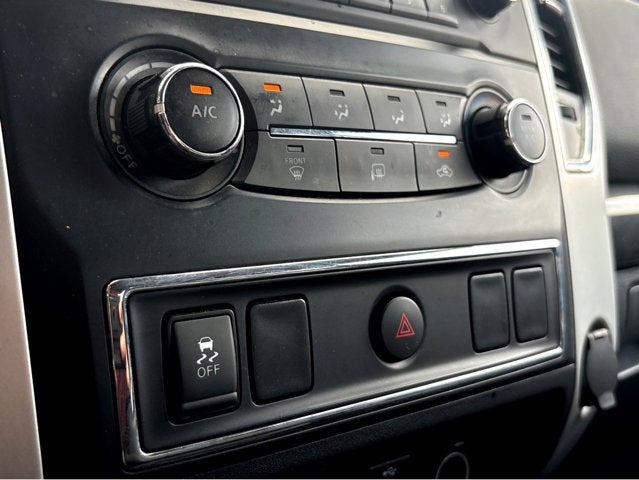 2017 Nissan Titan XD SV