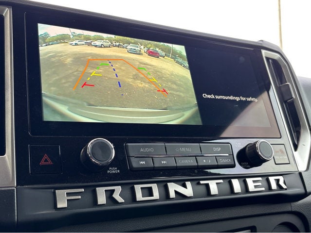 2025 Nissan Frontier SV
