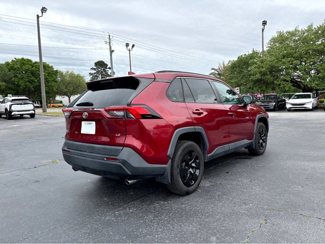 2020 Toyota RAV4 LE