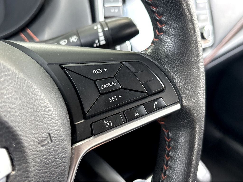 2022 Nissan Versa 1.6 SR
