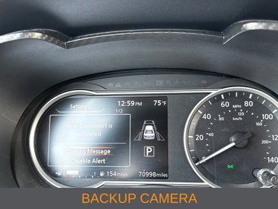 2022 Nissan Versa 1.6 SR