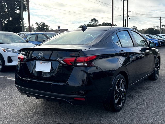 2025 Nissan Versa SR