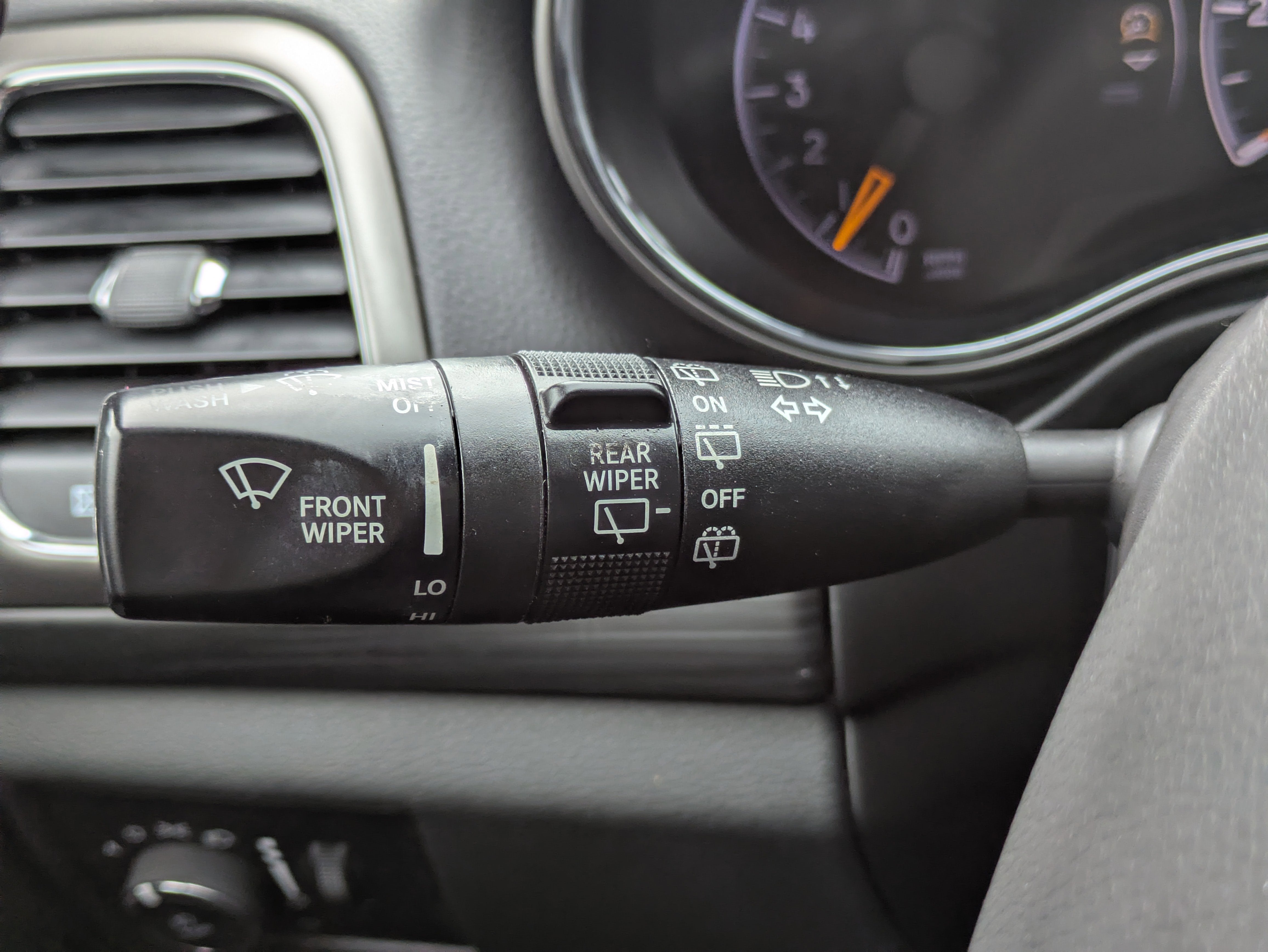 2019 Jeep Grand Cherokee Laredo E