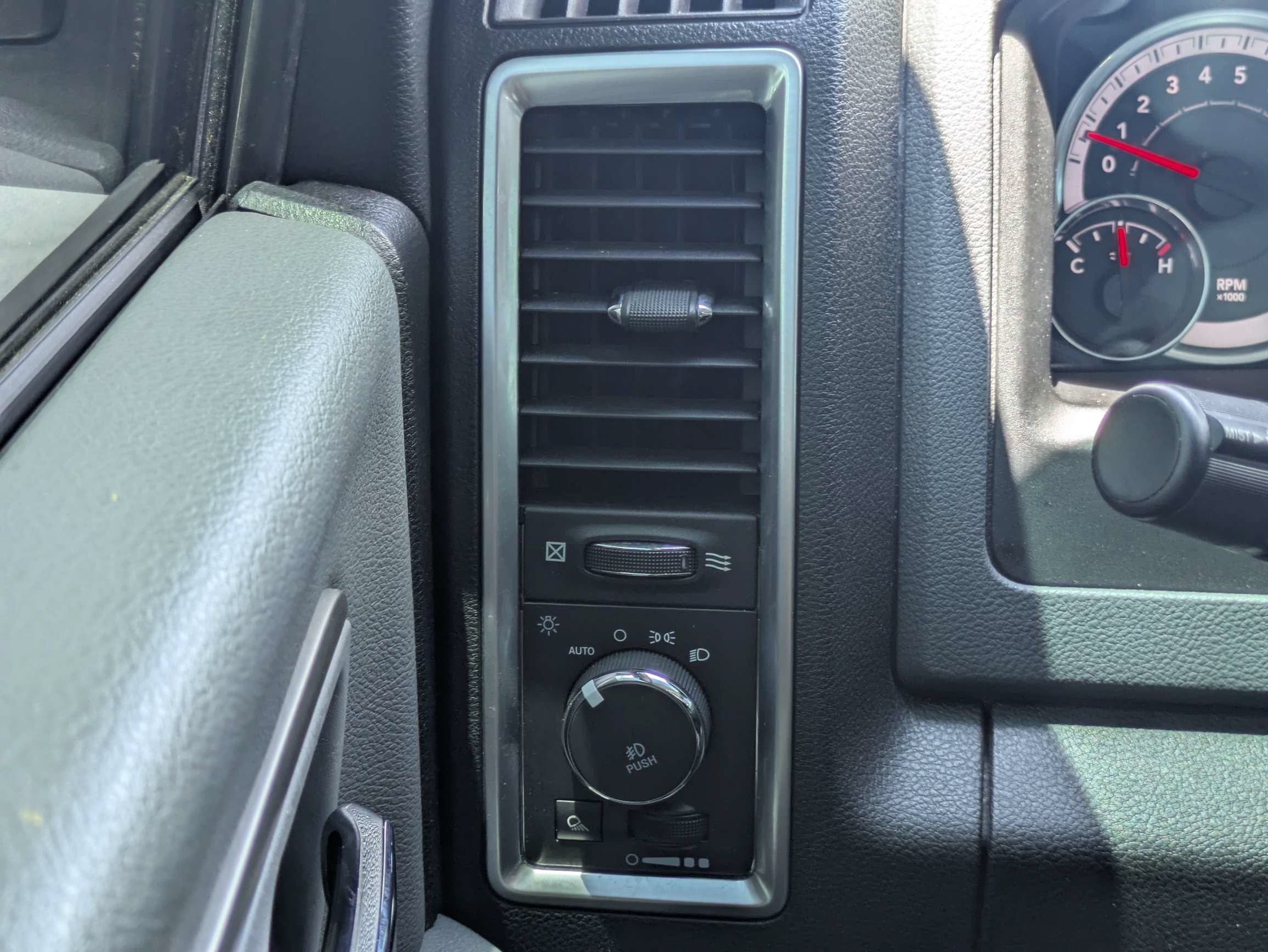 2019 RAM 1500 Classic Big Horn