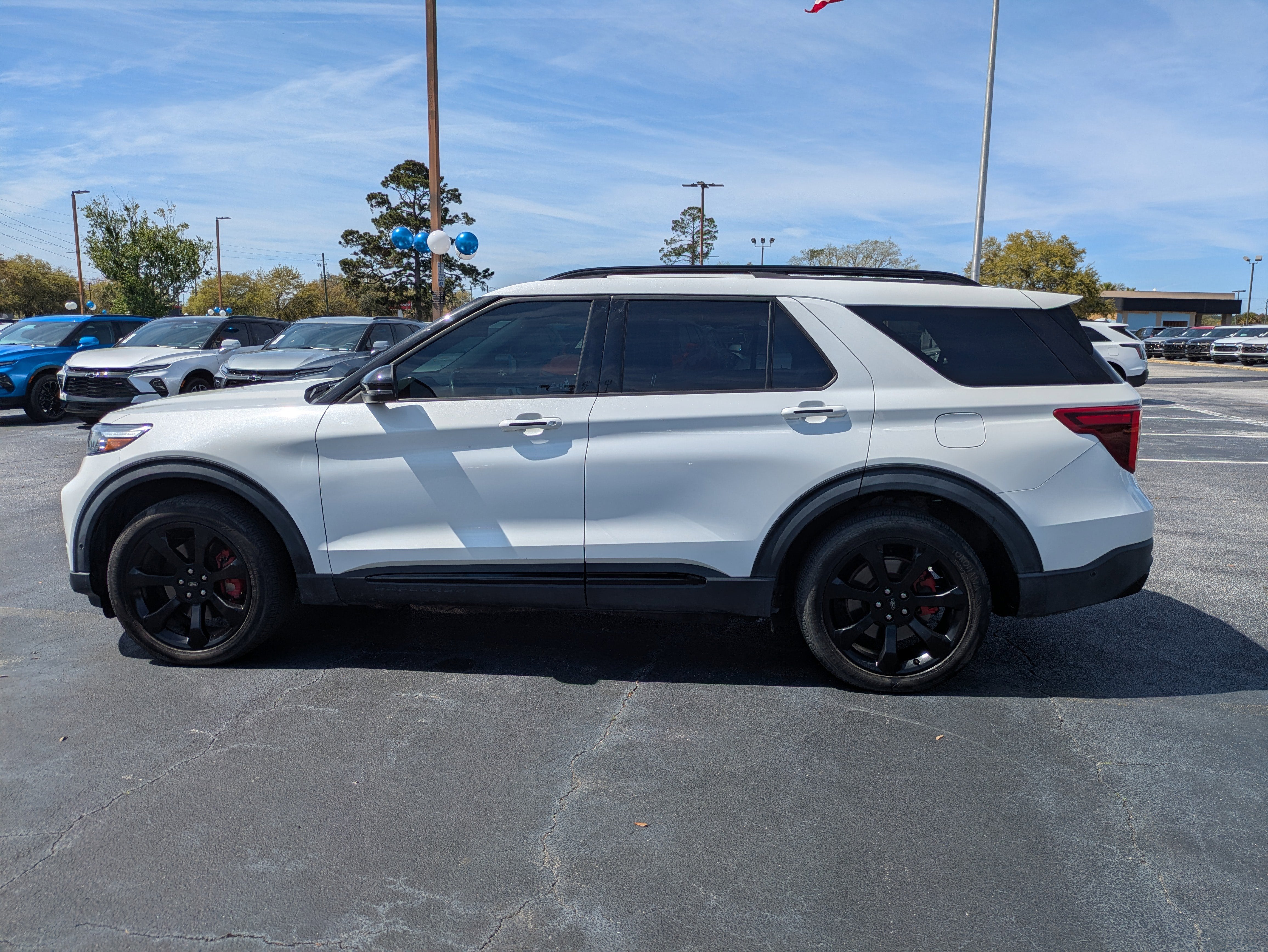 2020 Ford Explorer ST