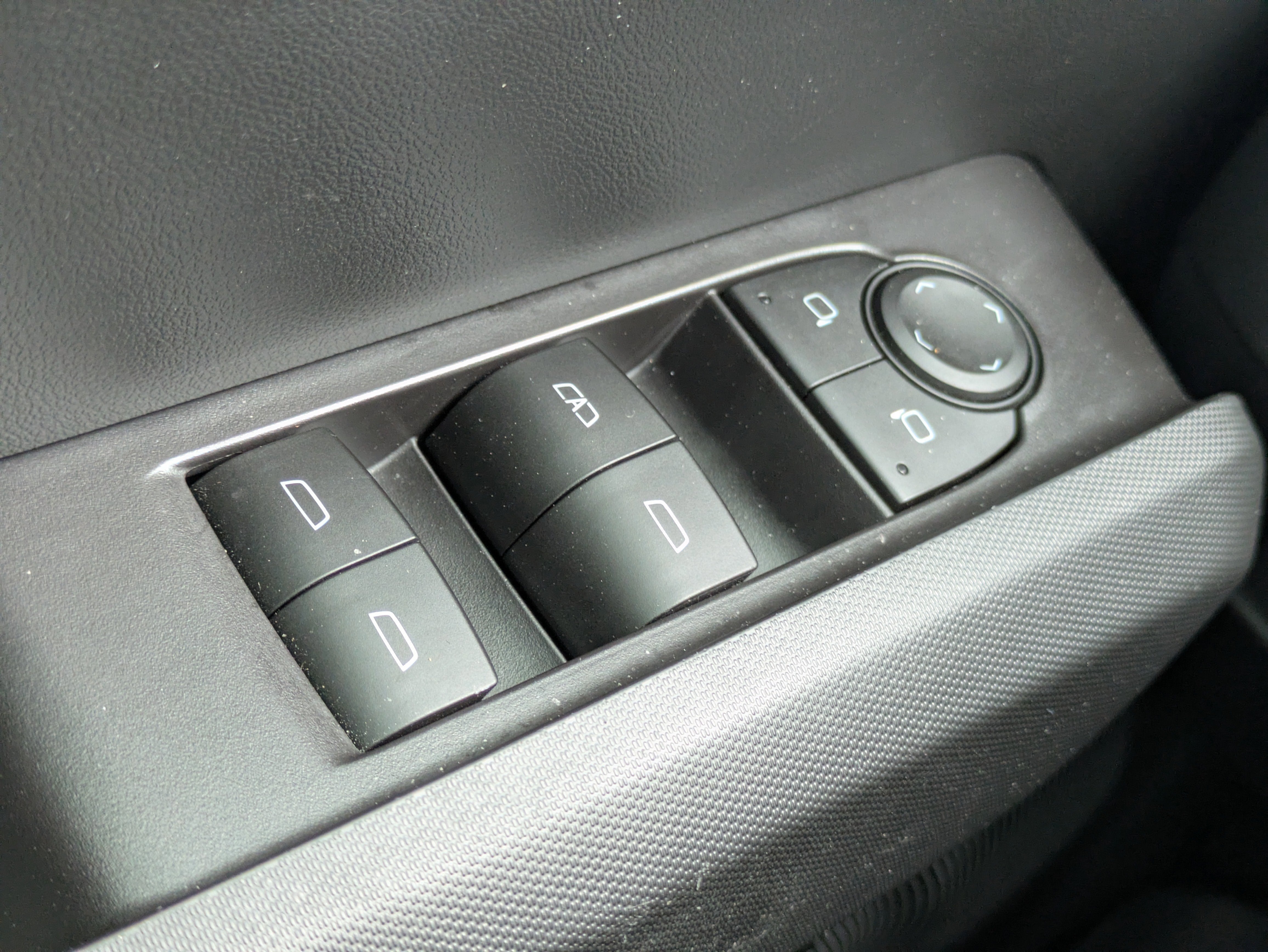 2023 Chevrolet Colorado 2WD LT