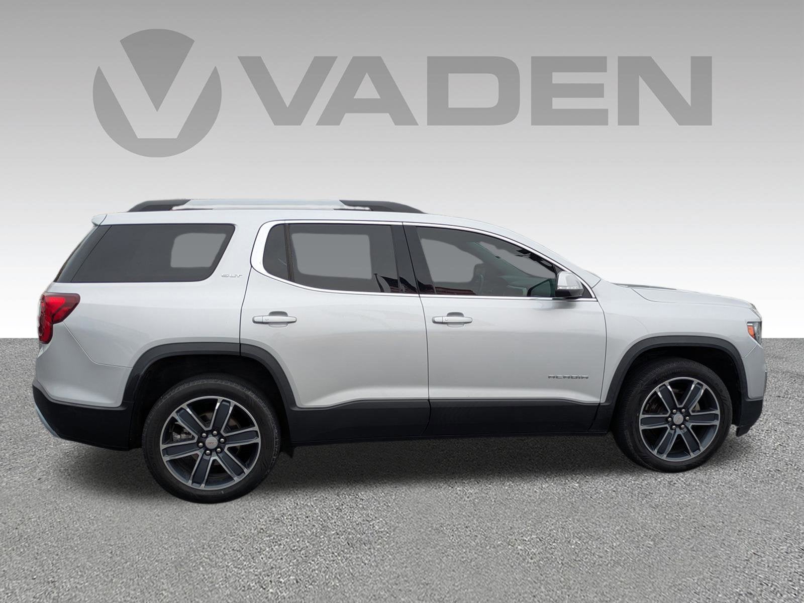 2020 GMC Acadia SLT