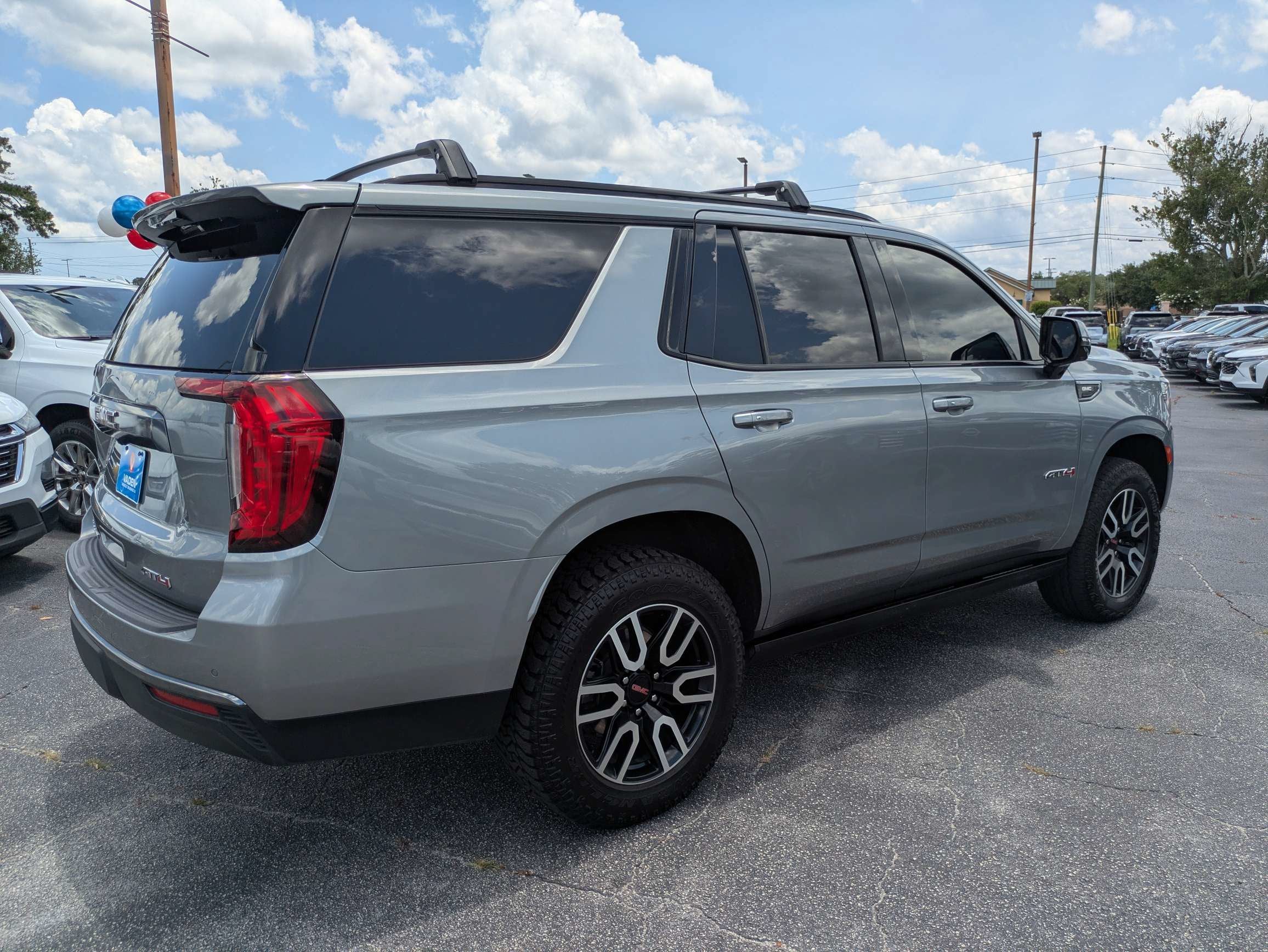 2023 GMC Yukon AT4