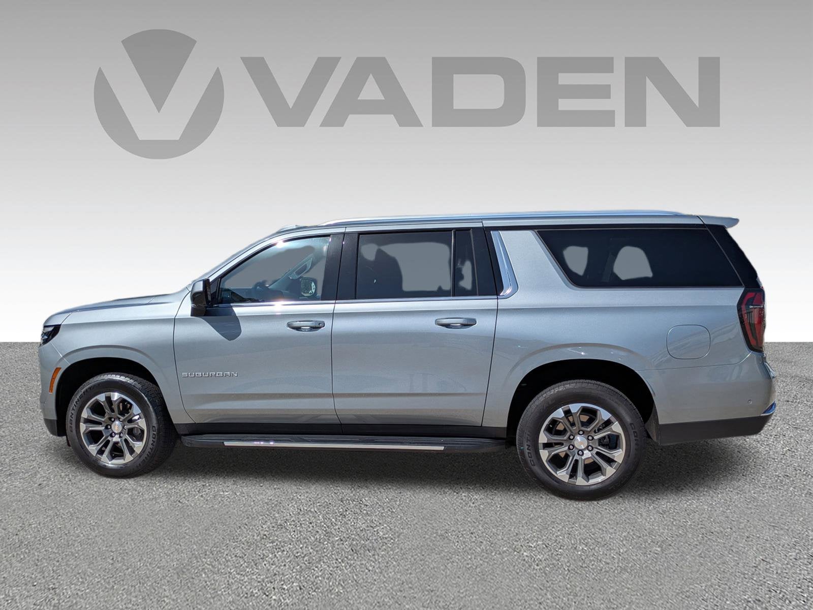 2025 Chevrolet Suburban LS