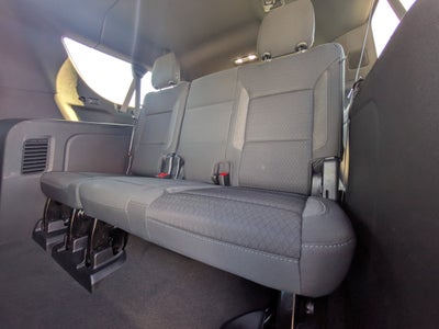 2023 Chevrolet Suburban LS