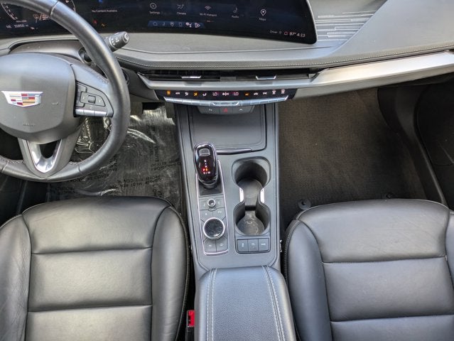 2024 Cadillac XT4 AWD Premium Luxury