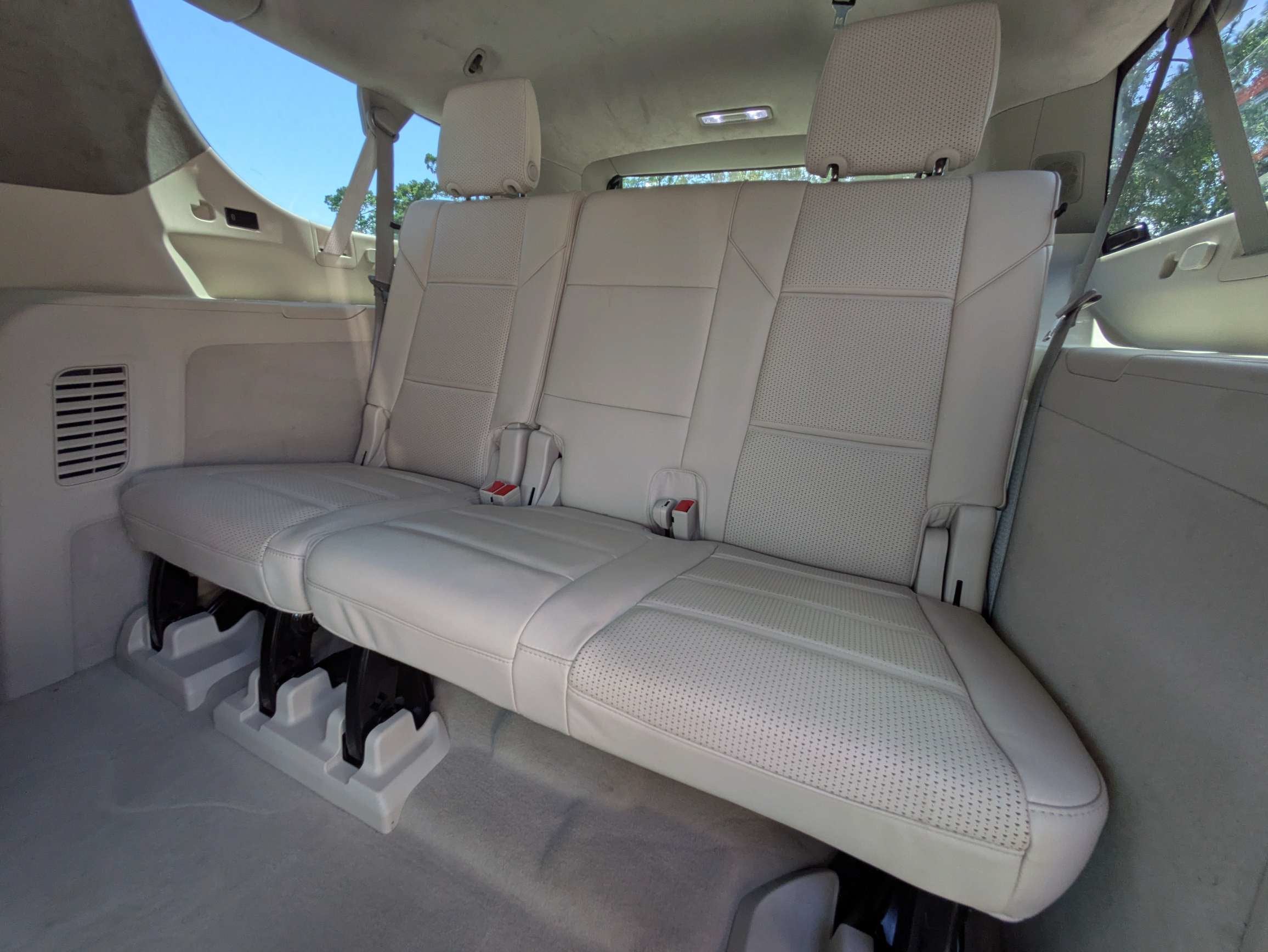 2023 Cadillac Escalade ESV 4WD Sport Platinum