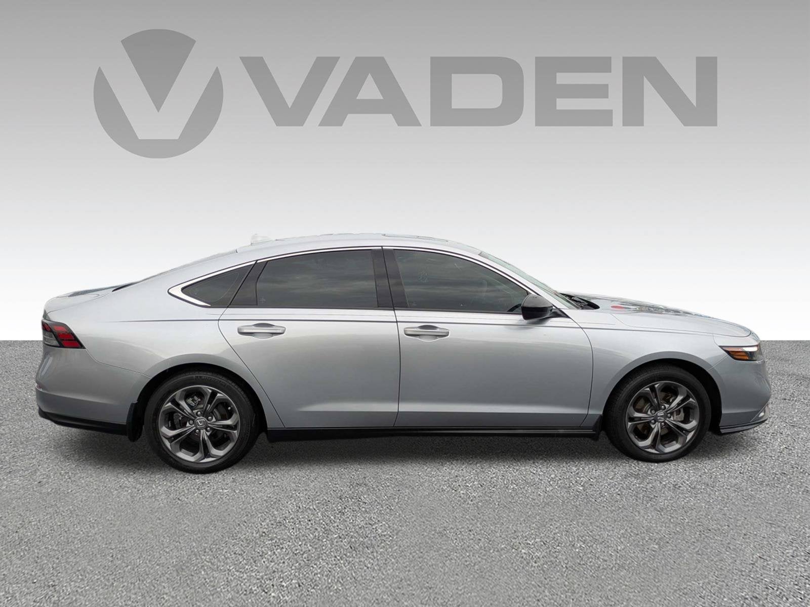 2023 Honda Accord Sedan EX