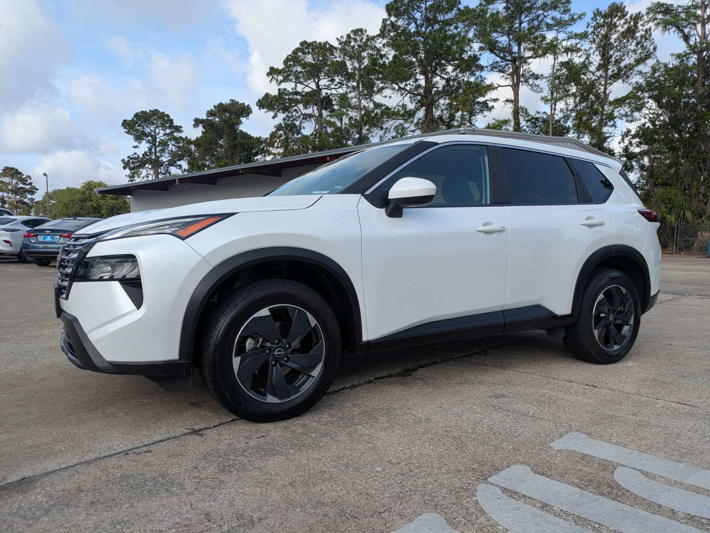 2024 Nissan Rogue SV