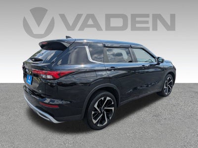 2023 Mitsubishi Outlander SE