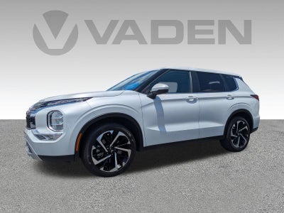 2024 Mitsubishi Outlander Base