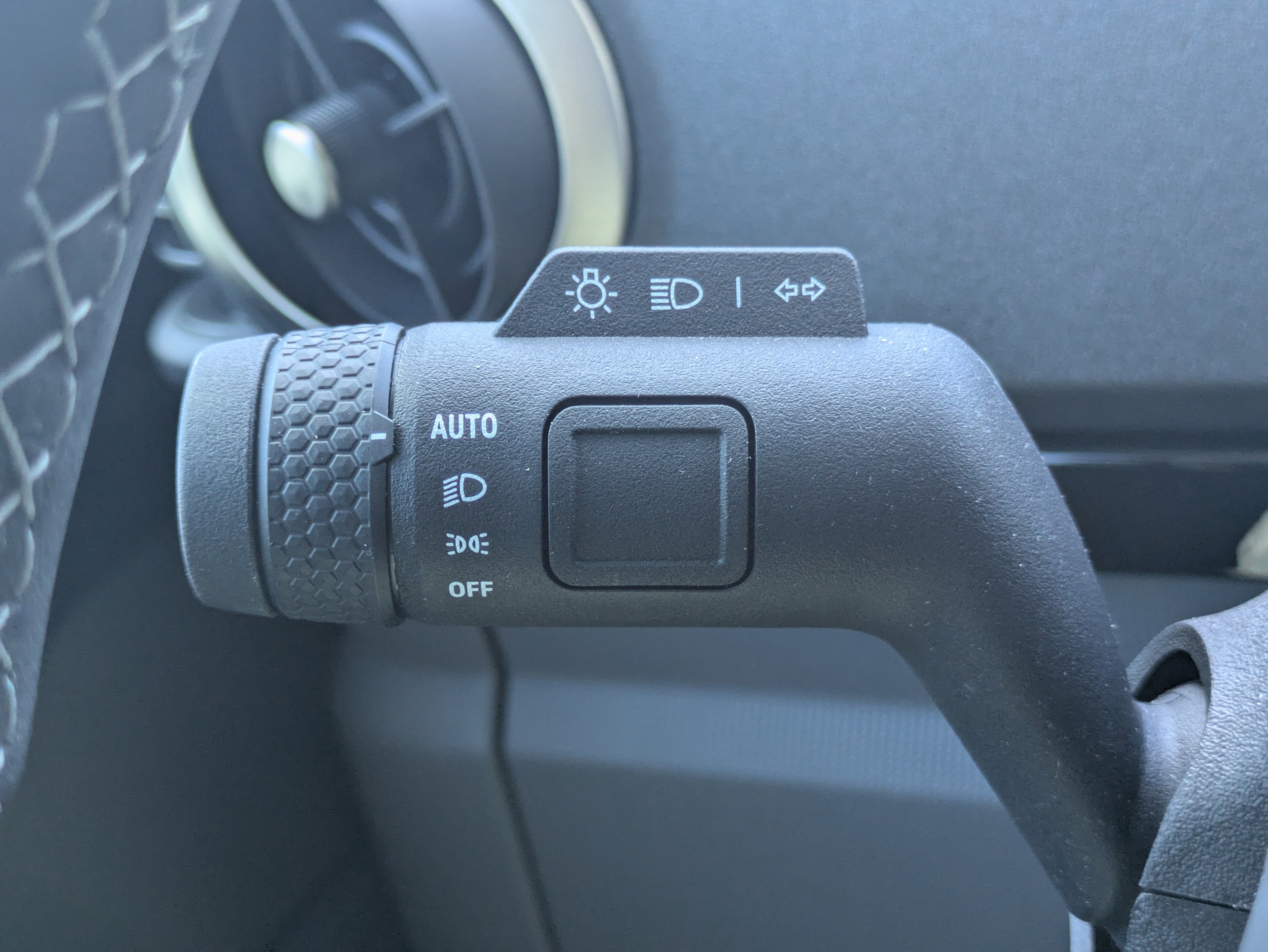 2025 INEOS Grenadier Station Wagon Base