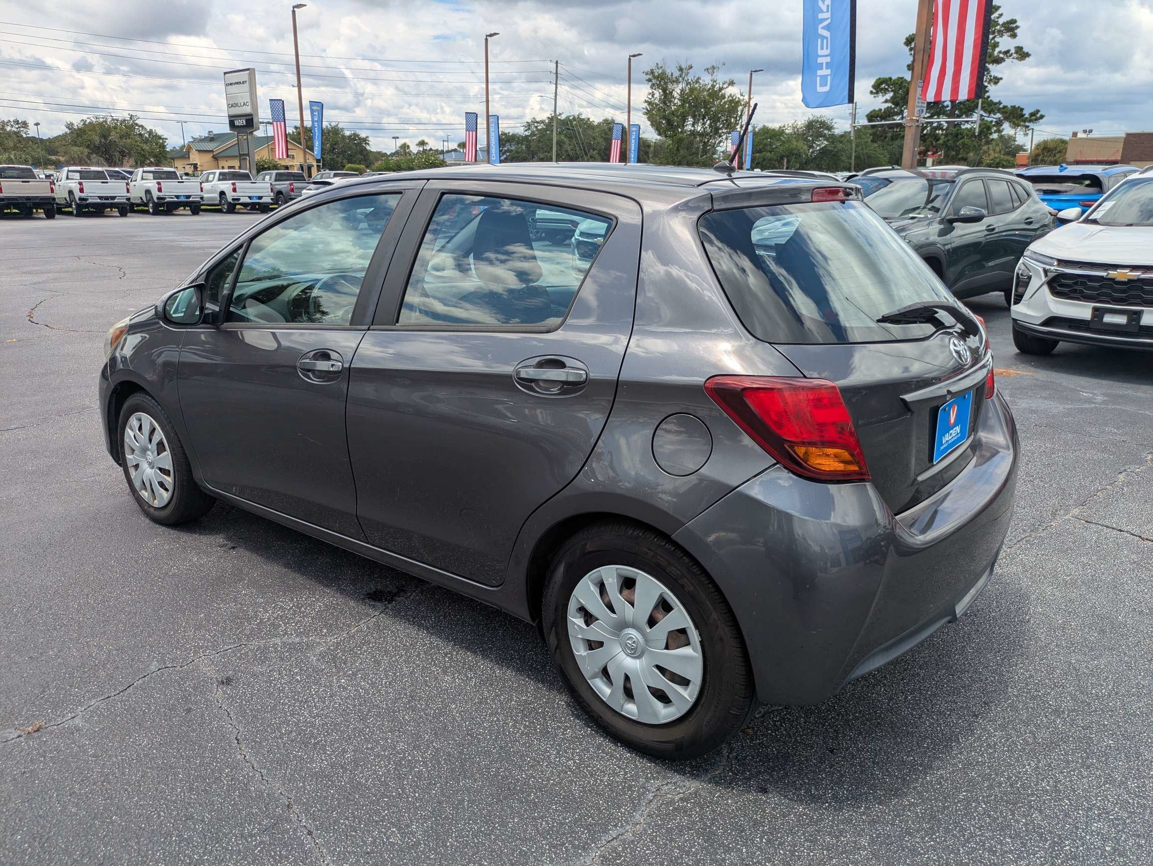 2017 Toyota Yaris L