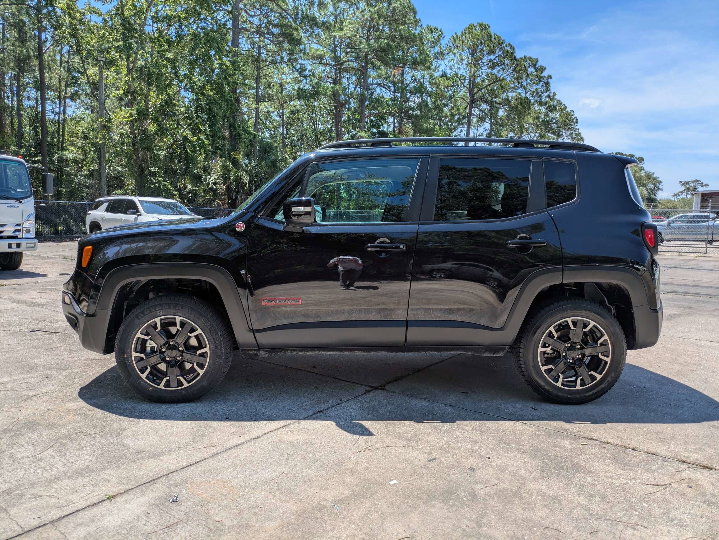 2023 Jeep Renegade Trailhawk