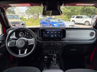 2025 Jeep Wrangler 4-Door Sahara 4x4