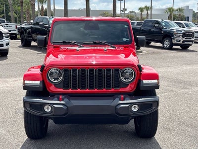 2025 Jeep Wrangler 4-Door Sahara 4x4