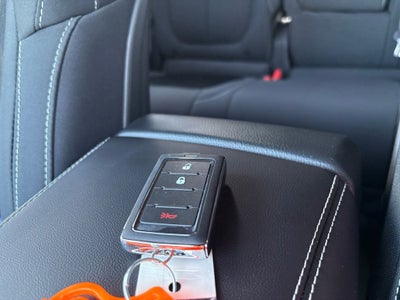 2026 Jeep Grand Cherokee GRAND CHEROKEE LAREDO 4X2