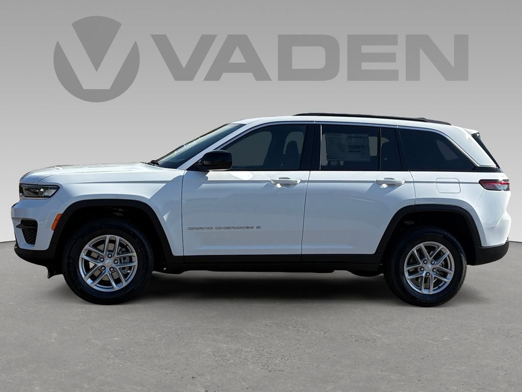 2026 Jeep Grand Cherokee GRAND CHEROKEE LAREDO 4X2