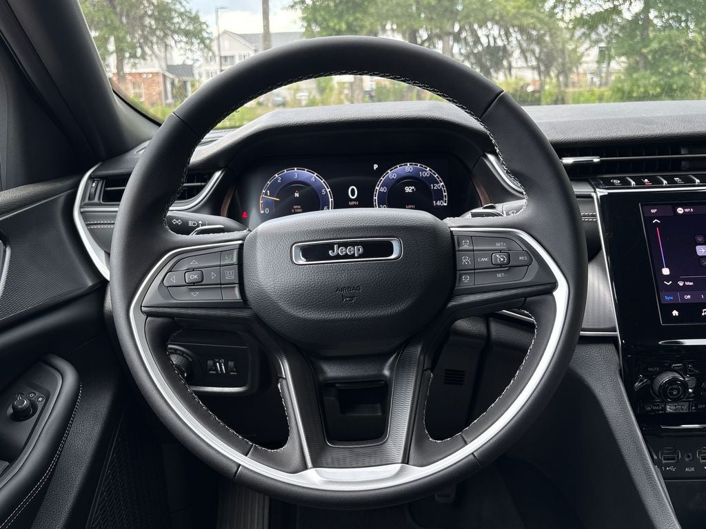 2026 Jeep Grand Cherokee GRAND CHEROKEE LAREDO 4X2