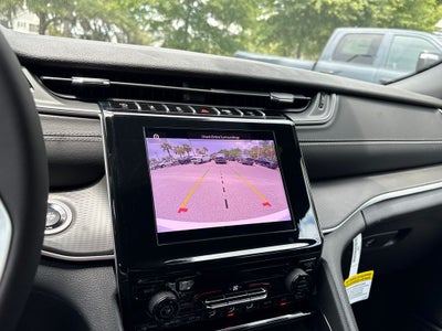 2026 Jeep Grand Cherokee GRAND CHEROKEE LAREDO 4X2