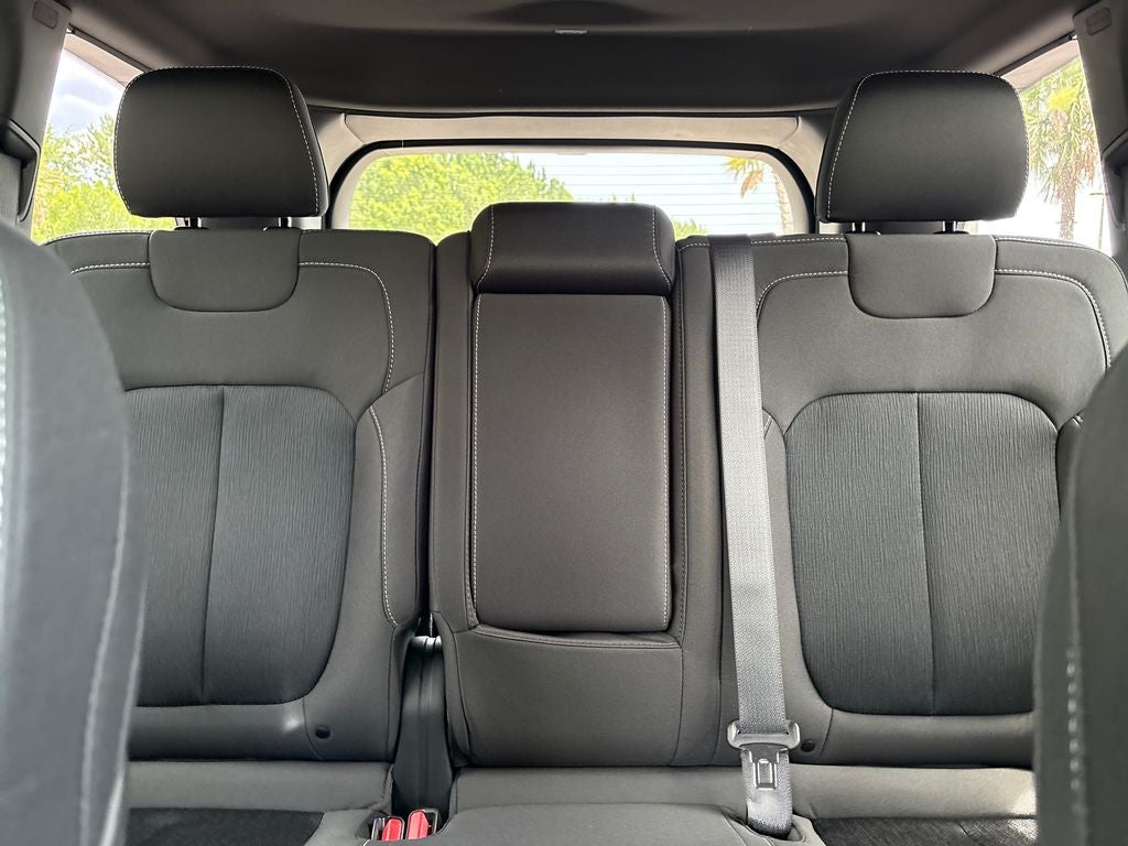 2026 Jeep Grand Cherokee GRAND CHEROKEE LAREDO 4X2