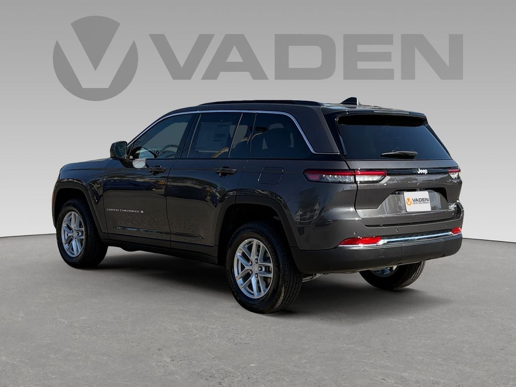2026 Jeep Grand Cherokee GRAND CHEROKEE LAREDO 4X2