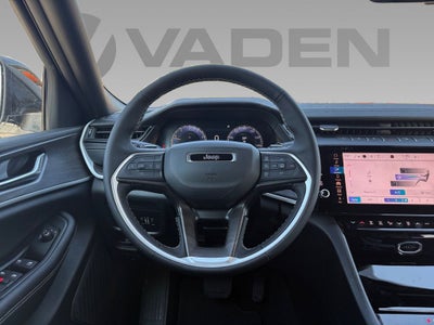 2026 Jeep Grand Cherokee GRAND CHEROKEE LAREDO ALTITUDE 4X2