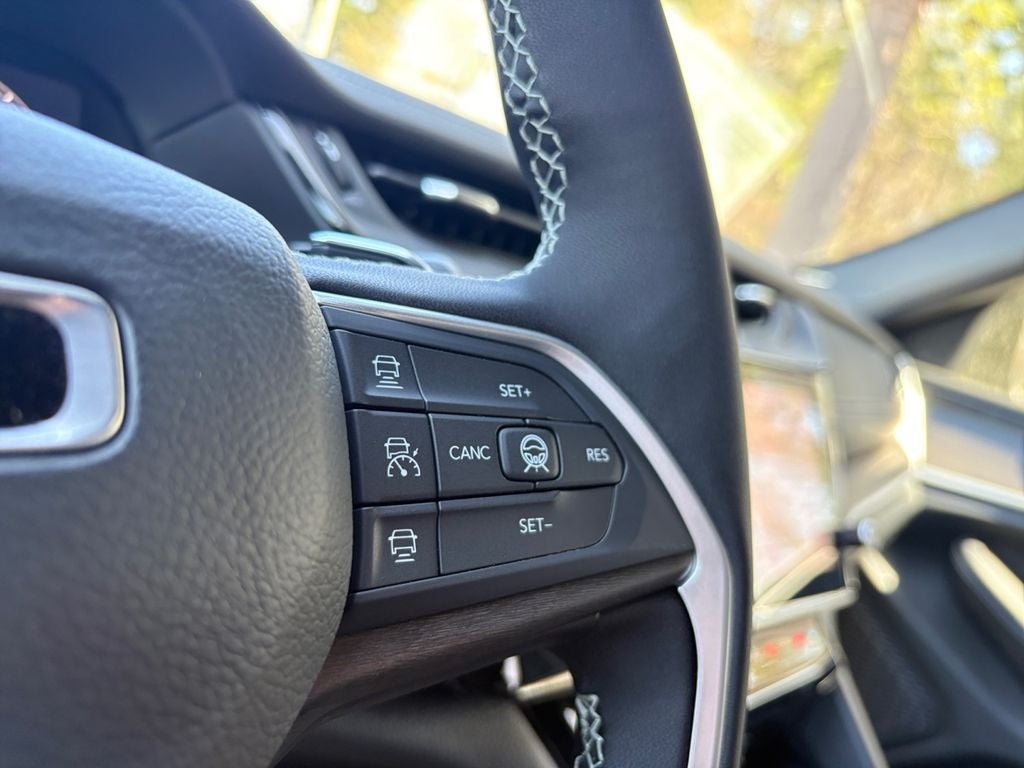 2026 Jeep Grand Cherokee GRAND CHEROKEE LAREDO ALTITUDE 4X2