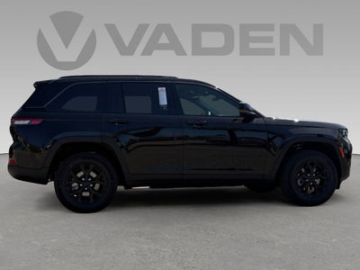2026 Jeep Grand Cherokee GRAND CHEROKEE LAREDO ALTITUDE 4X2