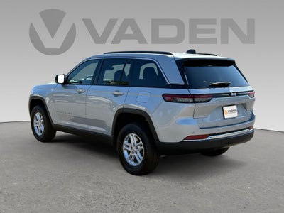 2025 Jeep Grand Cherokee GRAND CHEROKEE LAREDO 4X4