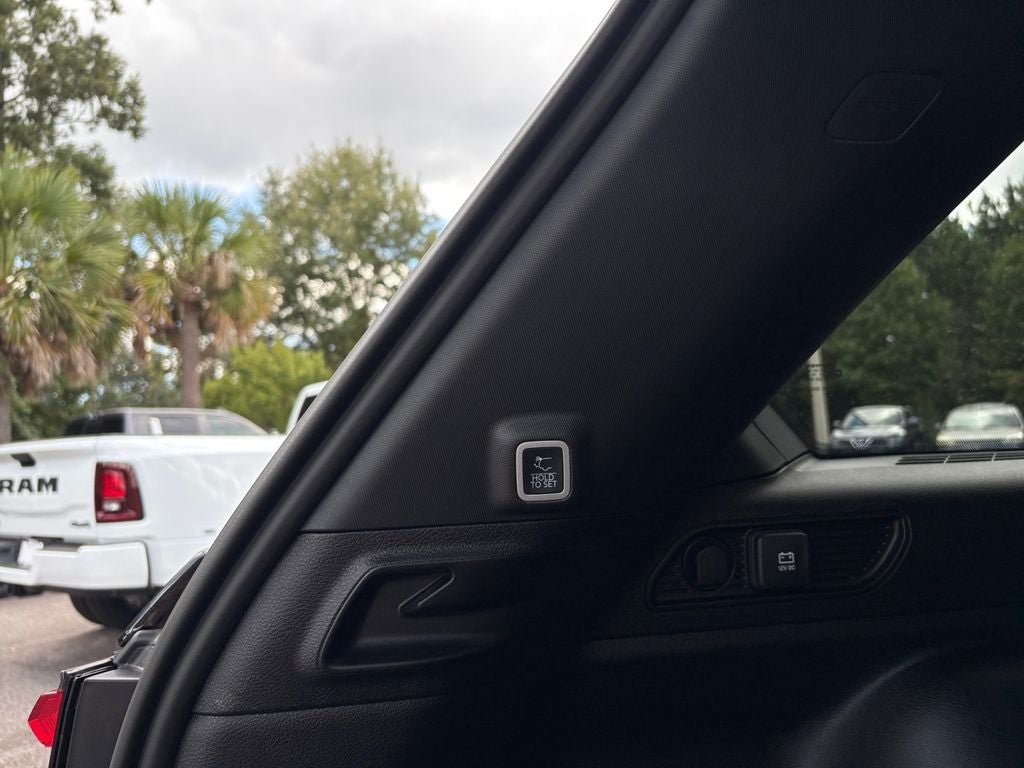 2025 Jeep Grand Cherokee GRAND CHEROKEE ALTITUDE 4X4