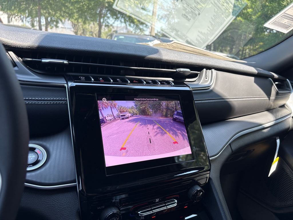 2026 Jeep Grand Cherokee GRAND CHEROKEE L LAREDO 4X2