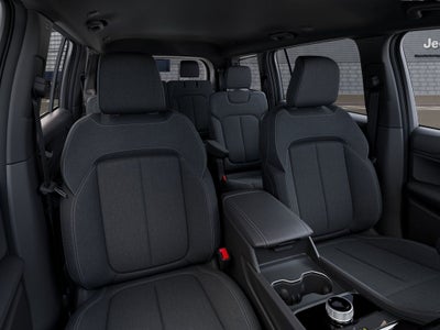 2026 Jeep Grand Cherokee GRAND CHEROKEE L LAREDO 4X2