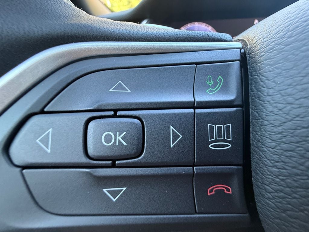 2025 Jeep Grand Cherokee GRAND CHEROKEE L LAREDO 4X2