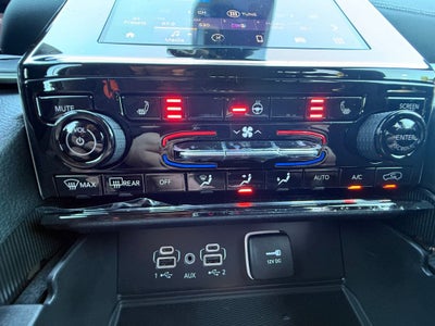 2025 Jeep Grand Cherokee GRAND CHEROKEE L LAREDO 4X2