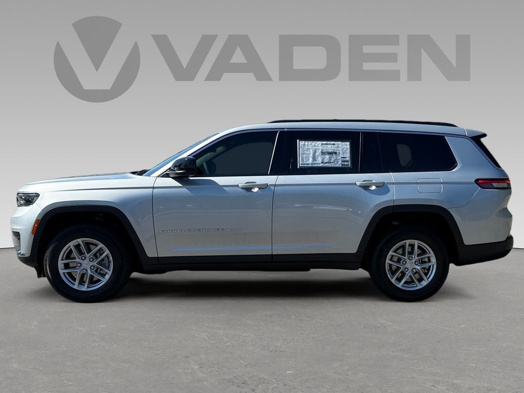 2025 Jeep Grand Cherokee GRAND CHEROKEE L LAREDO 4X2