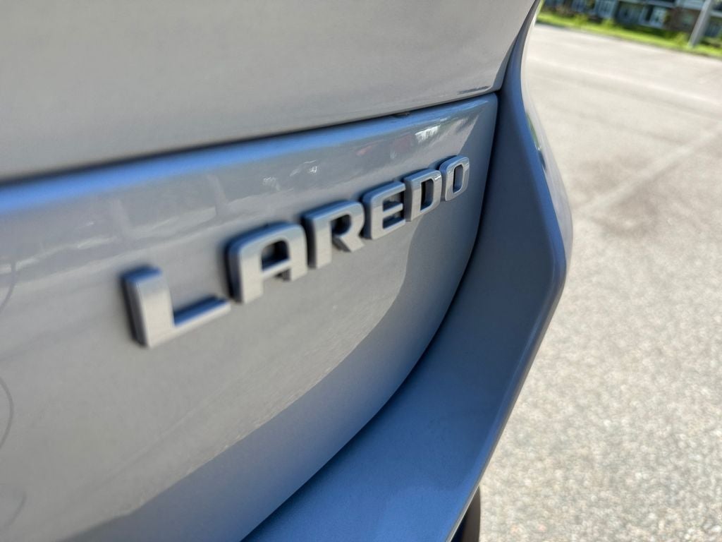 2025 Jeep Grand Cherokee GRAND CHEROKEE L LAREDO 4X2